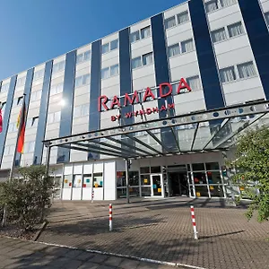 Hotell Ramada By Wyndham Hannover, Laatzen